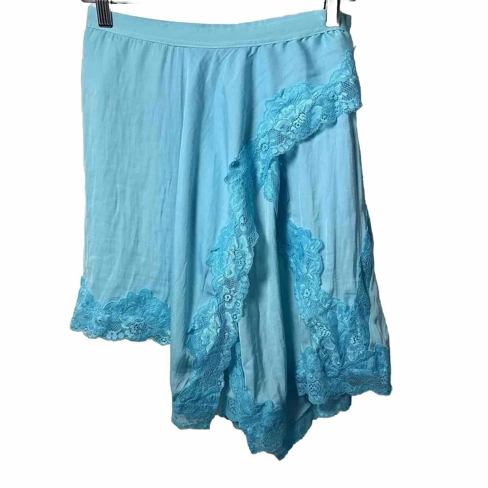 Elegant Blue Lace Trim Skirt - Picture 2 of 9